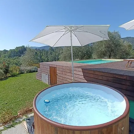 Apartment In Rignano Sullarno *