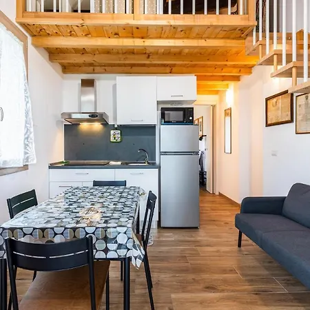 In Rignano Sullarno Apartment *