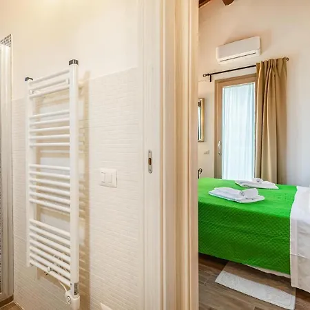 In Rignano Sullarno Apartment *