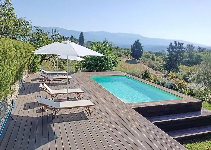 Gorgeous In Apartment *