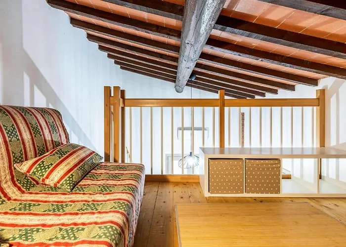 Apartment Gorgeous In Rignano sullʼArno